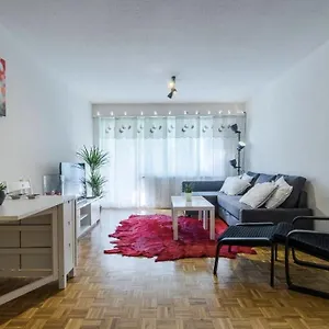  Apartamento Loft Suiza